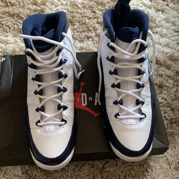 Jordan retro 9s - Picture 3 of 4